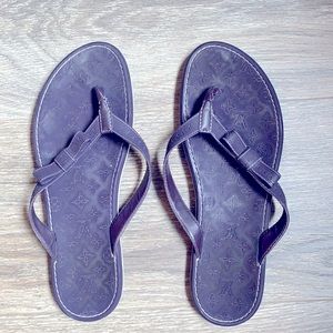 Louis Vuitton Sandals w/dustbag Authentic